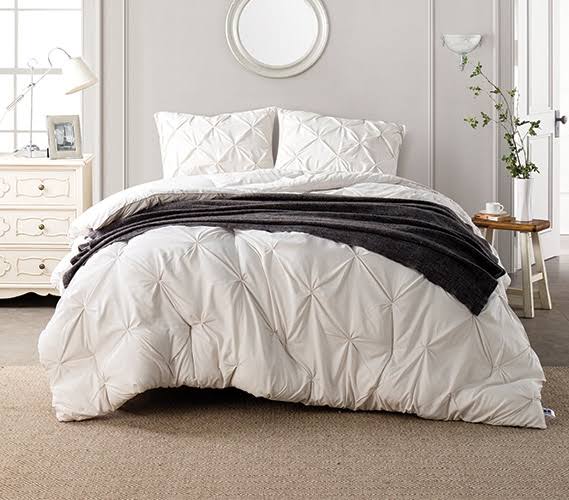 Jet Stream Pin Tuck Comforter Twin XL J39056