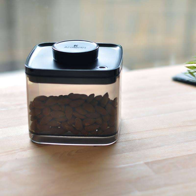 Clear Vacuum Storage Canister 1.5 L U7194