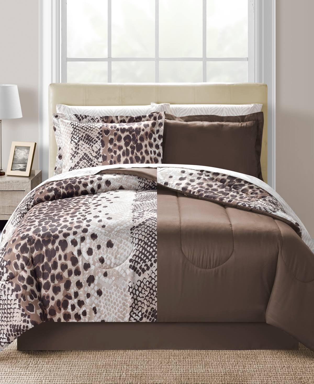 Brown Comforter N2422