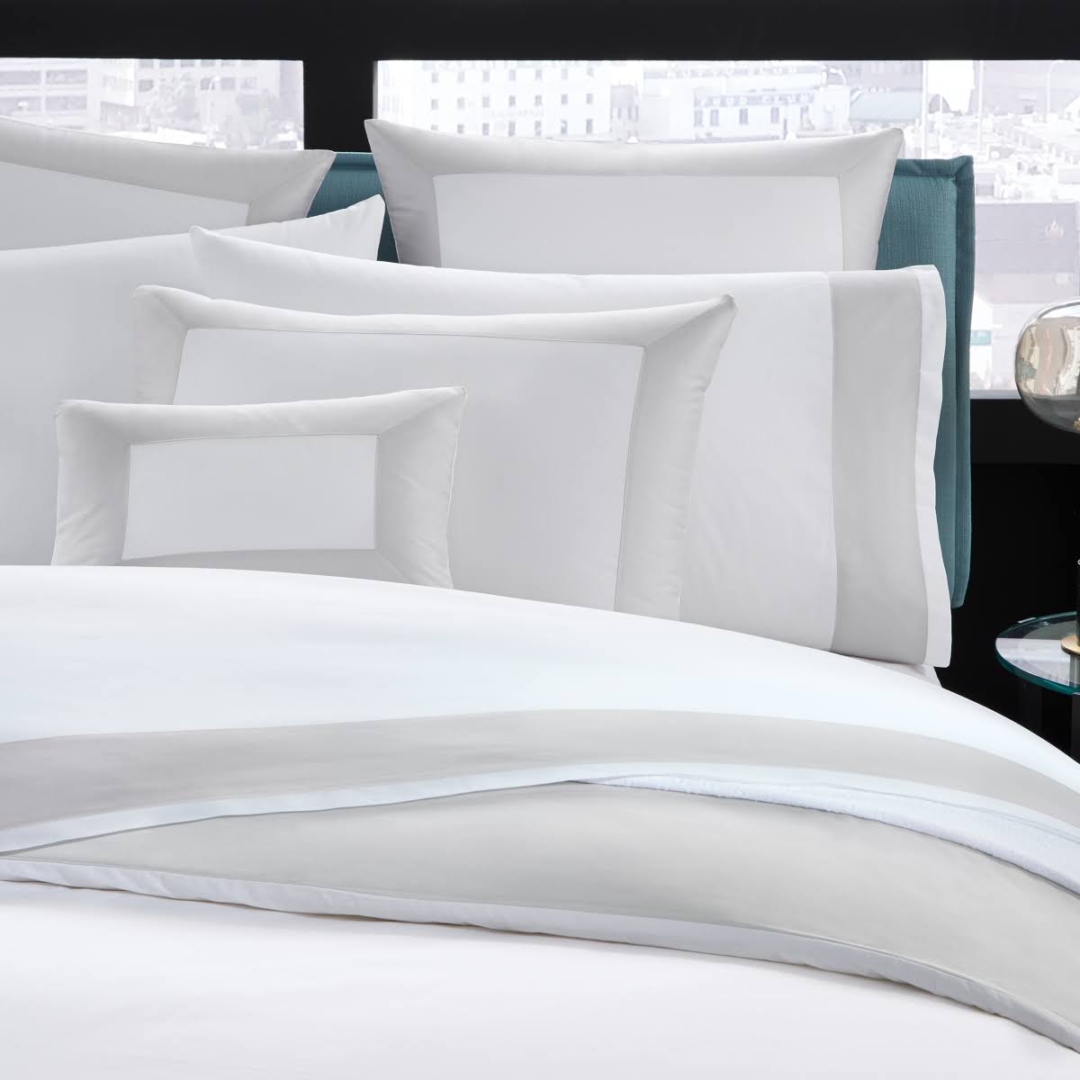 Twin White Duvet Cover H114