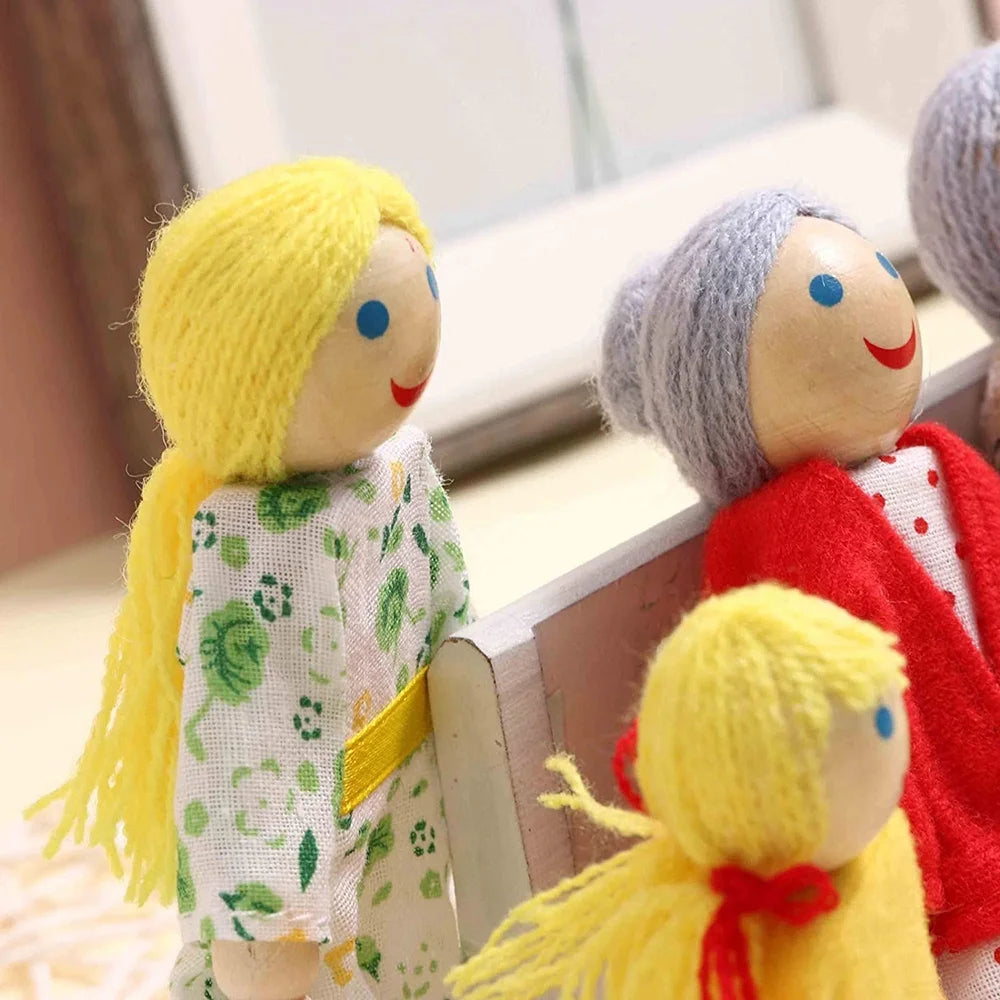 7pcs Wooden Doll Family Educational Toys G82048