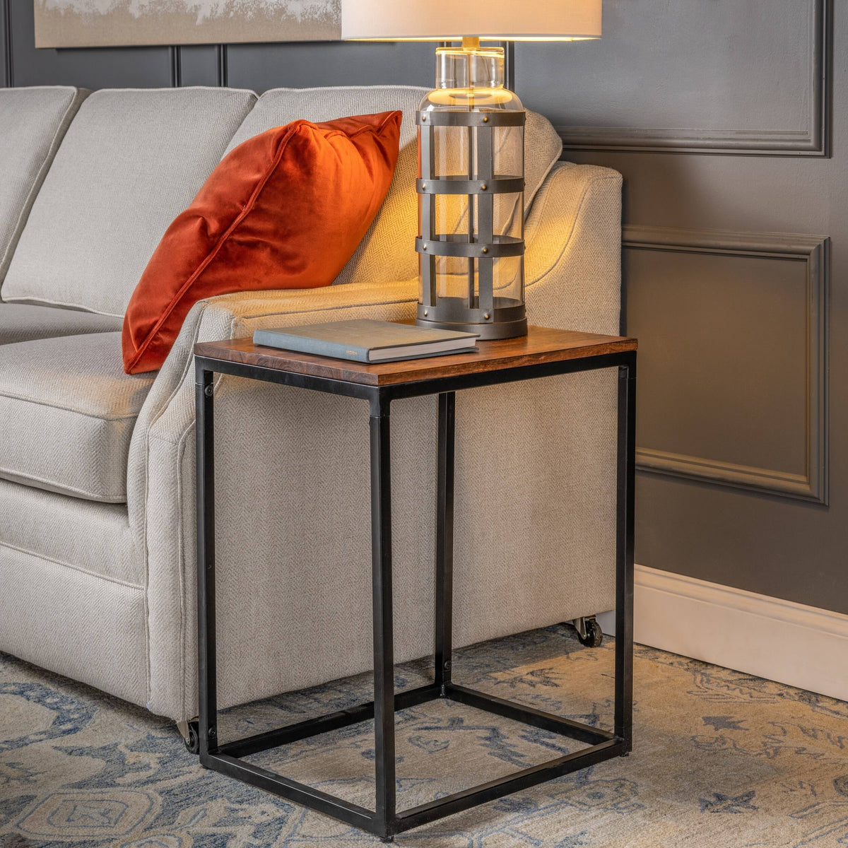 Wood/Iron End Table D8721