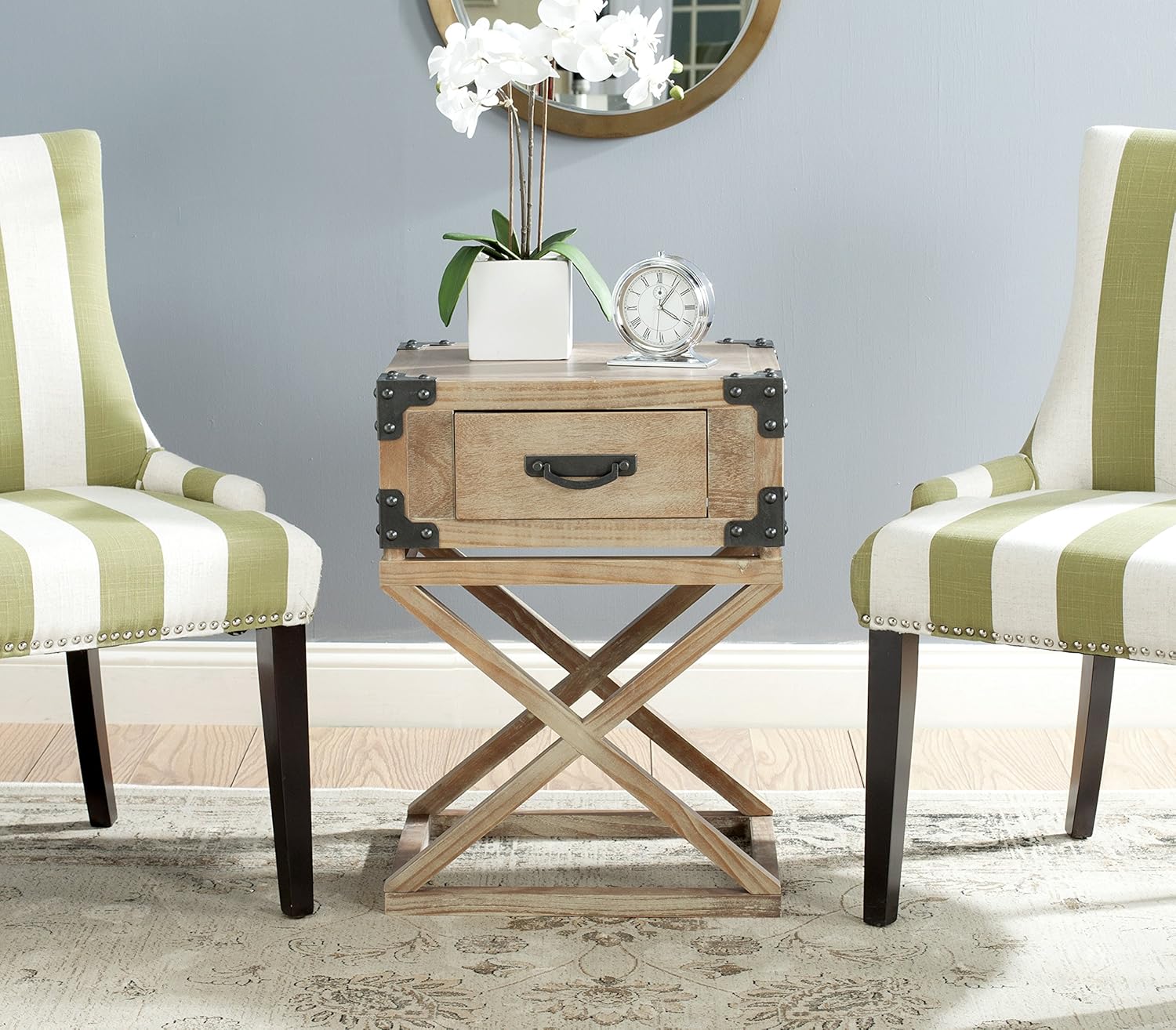 Autumn Leaf Accent Table E4715