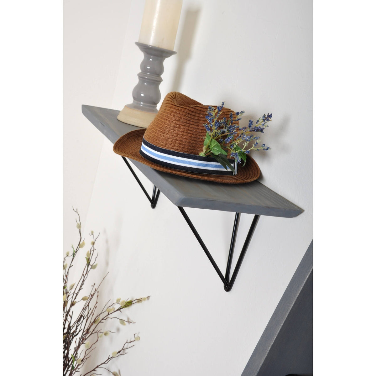 White Washed Wood Bracket Shelf U592