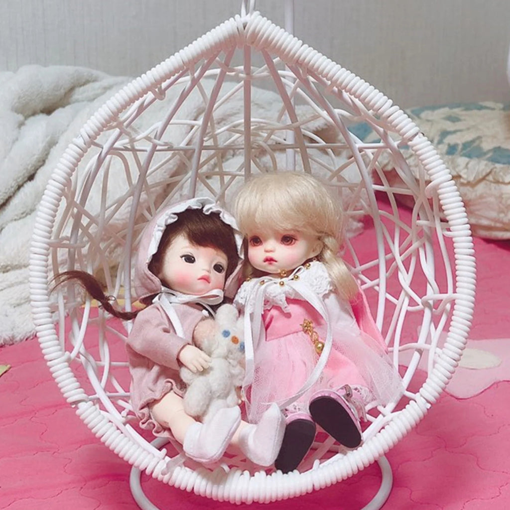 White Knitted Metal Miniature Dollhouse Swing Chair E883