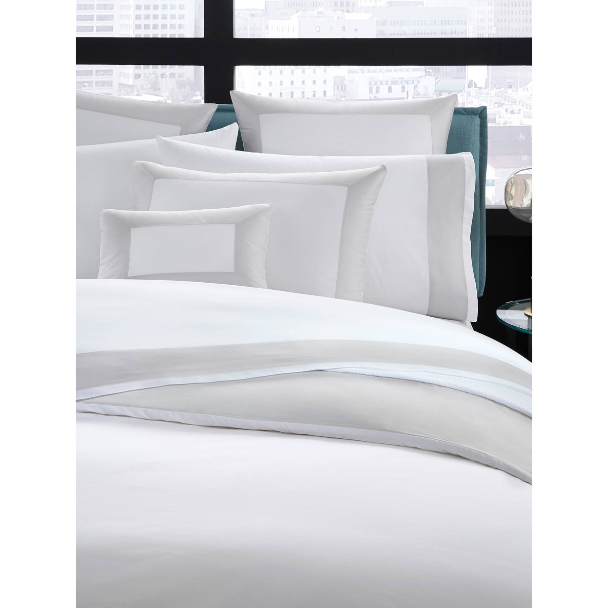 Twin White Duvet Cover H114
