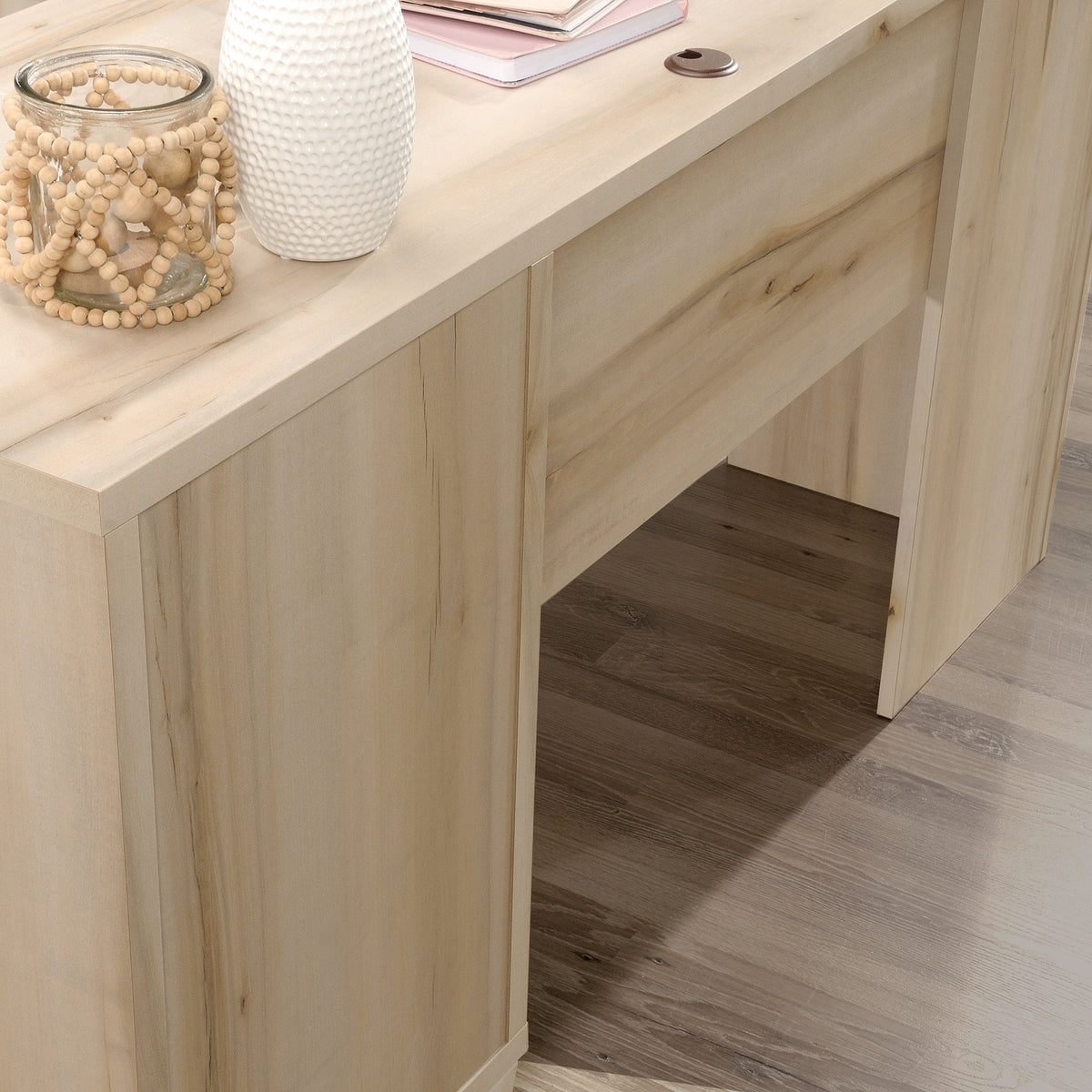 Pacific Maple Finish L-Desk K4002