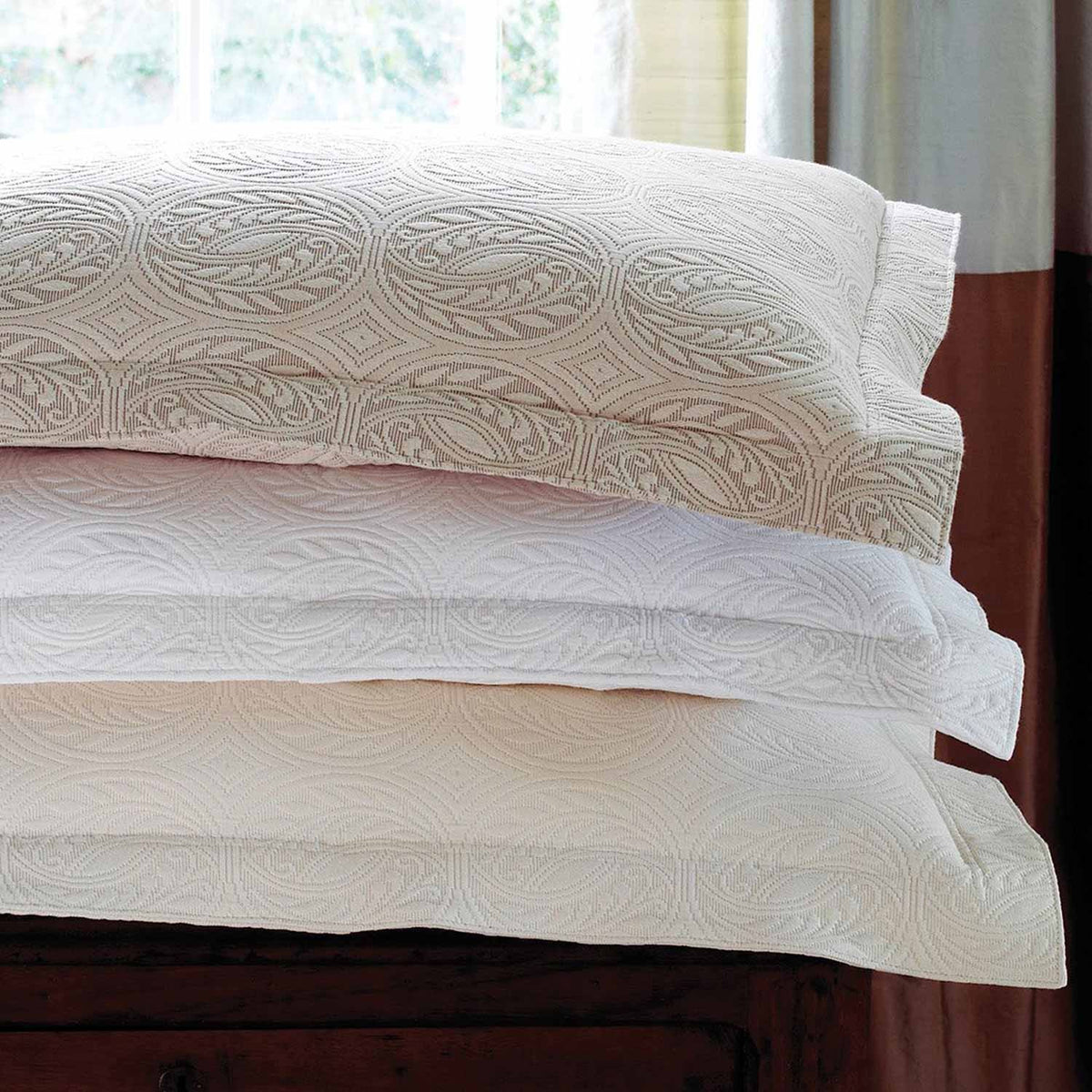 White California King Coverlet F257086