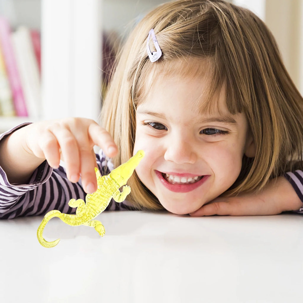 4 Pcs Rubber Stretchy Children’s Toys Lizards Reptile Figurine N191
