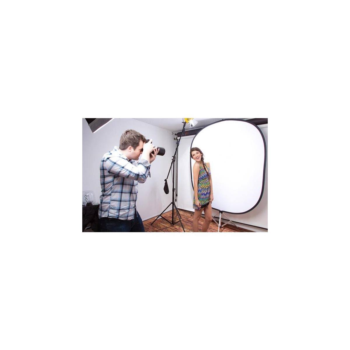 Collapsible/Reversible Background 5x6 ft Black/White B9703