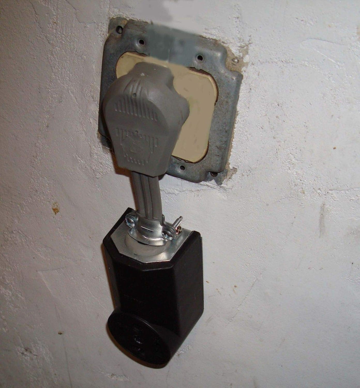 10-30P Male 3-Pin Plug To 10-50R Female 3-Prong Receptacle Adapter H93849