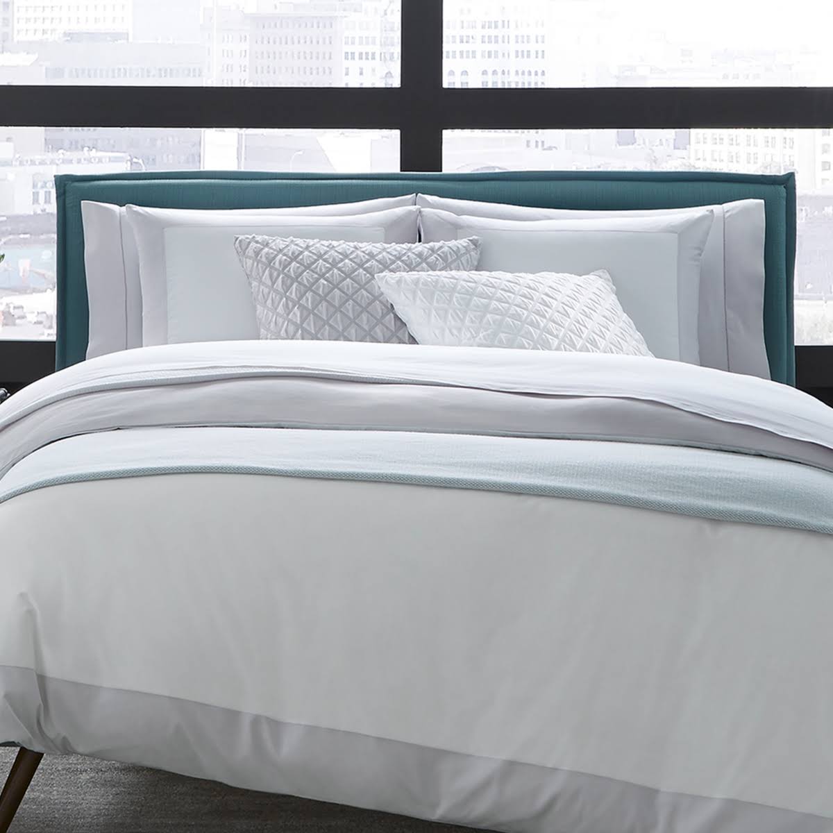 Twin White Duvet Cover H114